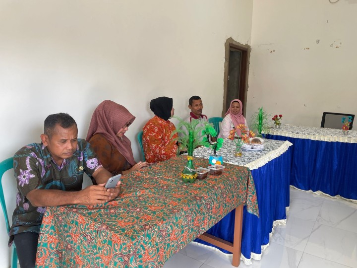 Kegiatan Monitoring dan Evaluasi (Monev) BUMRT Serimpi RT. 06 Kelurahan Bugis