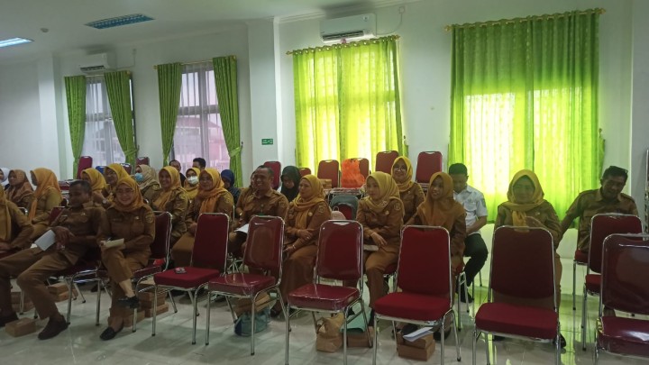 Rapat Evaluasi Pencapaian Kinerja dan Keuangan E-Tepian Kecamatan Samarinda Kota Tahun 2024