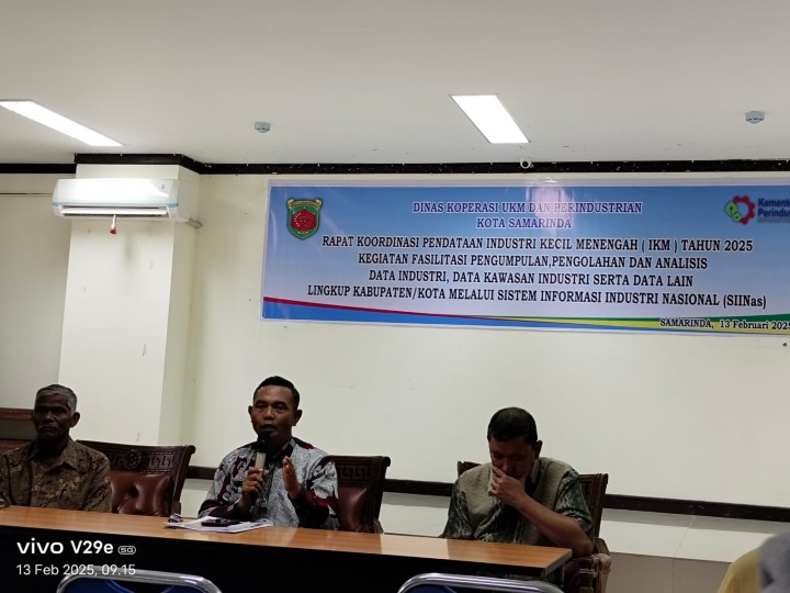 Rapat Koordinasi Pendataan Industri Kecil Menengah (IKM) di Dinas Koperasi, UKM dan perindustri Kota Samarinda