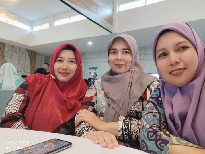 Sinergi Pembangunan: Kelurahan Bugis Ikut Menghadiri Kegiatan Musrenbang dan Sosialisasi Probebaya 2025