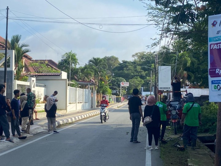 Kelurahan Bugis Gelar Gotong Royong Massal, Wali Kota Samarinda Turut Hadir