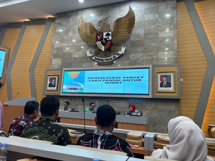 Kelurahan Bugis Dukung Inklusi Keuangan Melalui Sosialisasi Laku Pandai untuk BUMRT