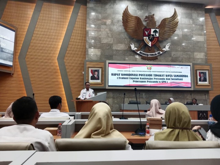 Rapat Koordinasi Posyandu Tingkat Kota Samarinda: Evaluasi dan Sosialisasi Penerapan 6 SPM