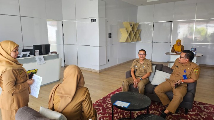 Kunjungan Koordinasi dan Pemantauan Pelayanan Publik di Kelurahan Bugis