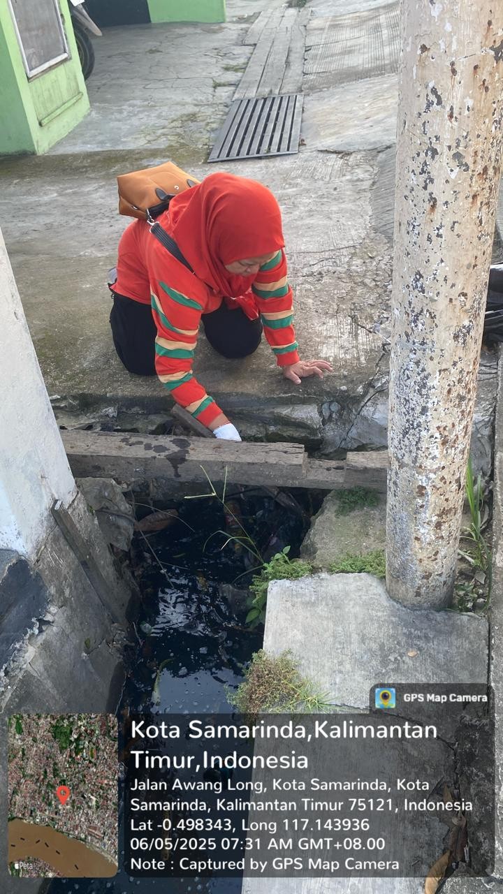 Pelaksanaan Gotong Royong Serentak Kelurahan Bugis dalam Rangka Hari Lingkungan Hidup 2025