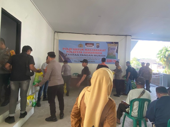 Polresta Samarinda Gelar Gerakan Pangan Murah Bersama Bulog untuk Jaga Stabilitas Harga