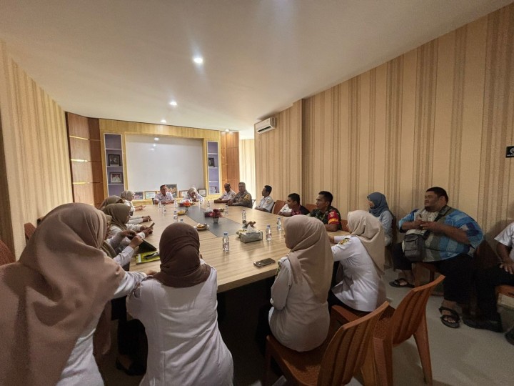 Kecamatan Samarinda Kota Laksanakan Pembinaan dan E-Monev Probebaya di Kelurahan Bugis