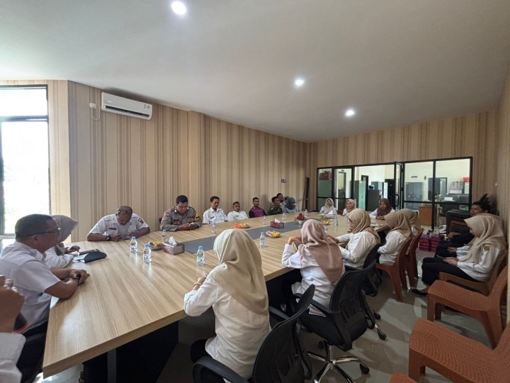 Kecamatan Samarinda Kota Laksanakan Pembinaan dan E-Monev Probebaya di Kelurahan Bugis