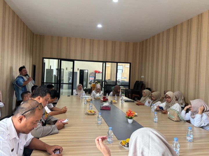Kecamatan Samarinda Kota Laksanakan Pembinaan dan E-Monev Probebaya di Kelurahan Bugis