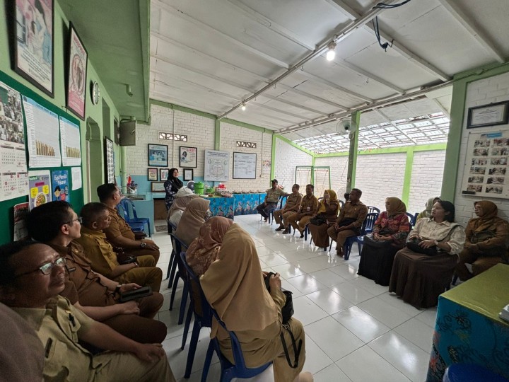 Penilaian Probebaya Award Tahun 2025 Dilaksanakan di Lingkungan RT 18 Kelurahan Bugis