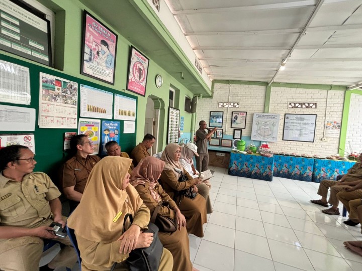 Penilaian Probebaya Award Tahun 2025 Dilaksanakan di Lingkungan RT 18 Kelurahan Bugis