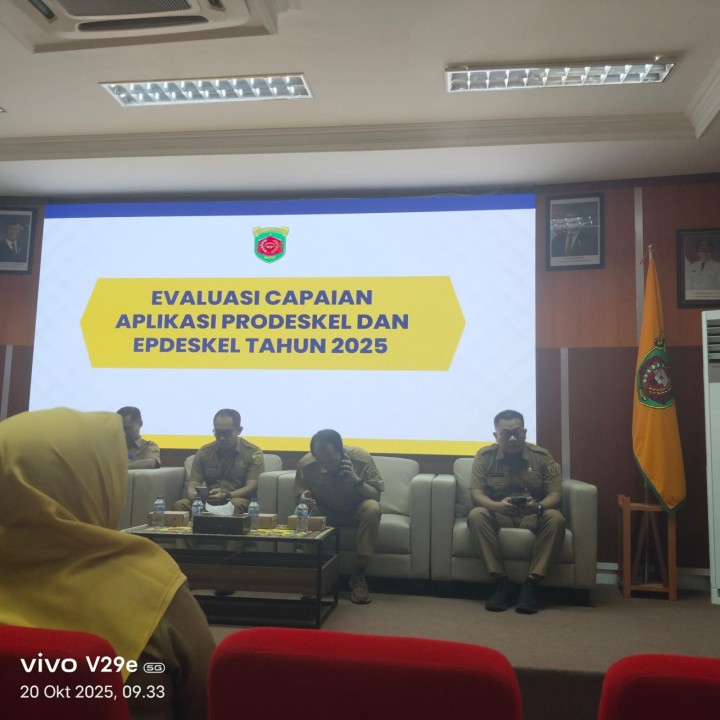 Evaluasi Capaian Prodeskel & Epdeskel Serta Pemberian Hadiah Lomba Kelurahan Kota Samarinda Tahun 2025