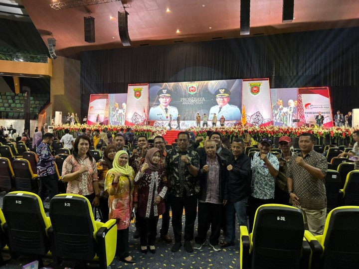 Kelurahan Bugis Hadiri Penganugerahan Probebaya Award 2025