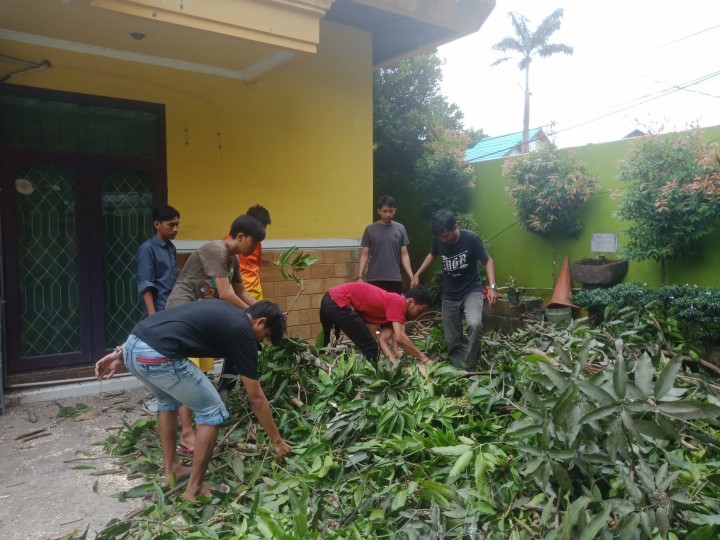 Kerja Bakti