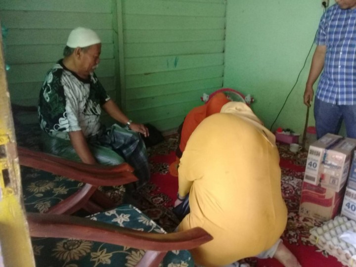 pemberian bantuan kepada korban bencana Gempa Palu