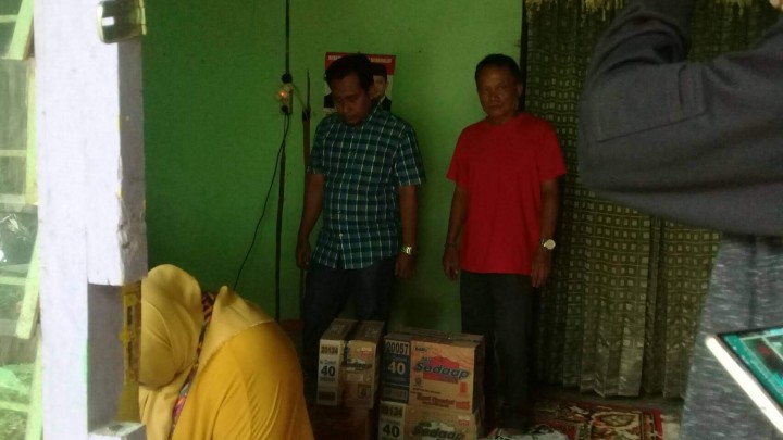 pemberian bantuan kepada korban bencana Gempa Palu