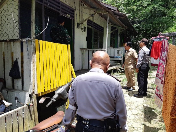 pemberian bantuan kepada korban bencana Gempa Palu