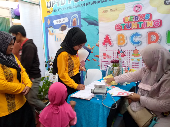 PAMERAN KESEHATAN  DENGAN TEMA " SAMARINDA SEHAT MENUJU KOTA PUSAT PERADABAN