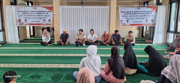 Sosialisasi Kegiatan Pemberdayaan Masyarakat Pokmas Decha Berdikari, Barokah & Mandiri PROBEBAYA 2025 di Kelurahan Gunung Kelua