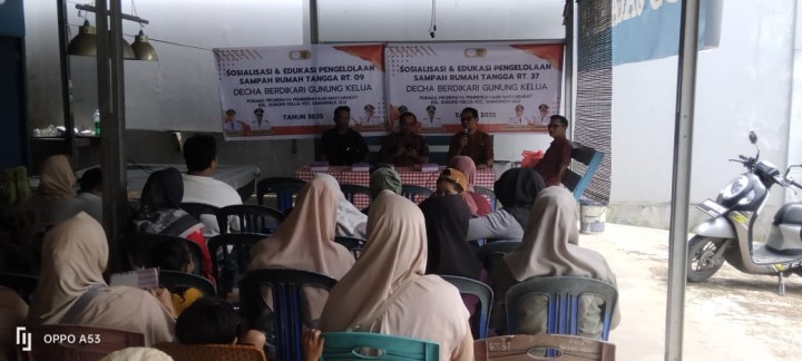 Sosialisasi Kegiatan Pemberdayaan Masyarakat Pokmas Decha Berdikari, Barokah & Mandiri PROBEBAYA 2025 di Kelurahan Gunung Kelua
