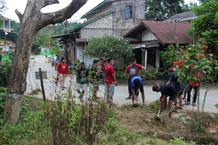 Kegiatan Gotong Royong RT 04 & RT 05