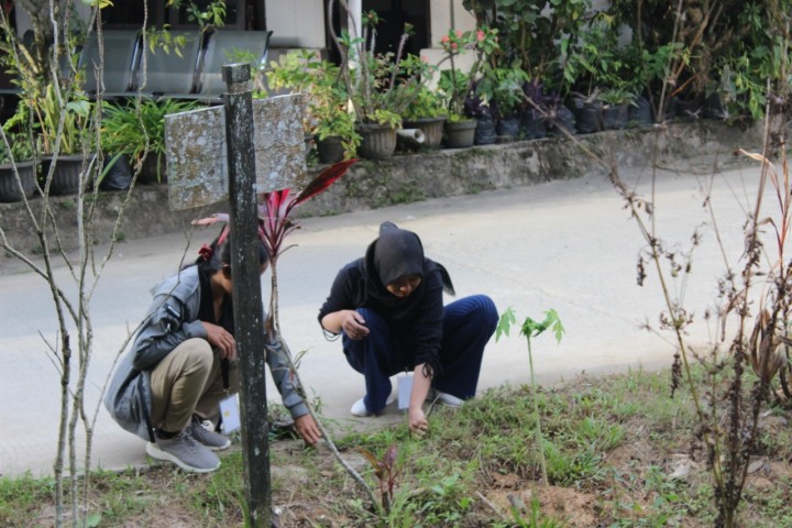 Kegiatan Gotong Royong RT 04 & RT 05