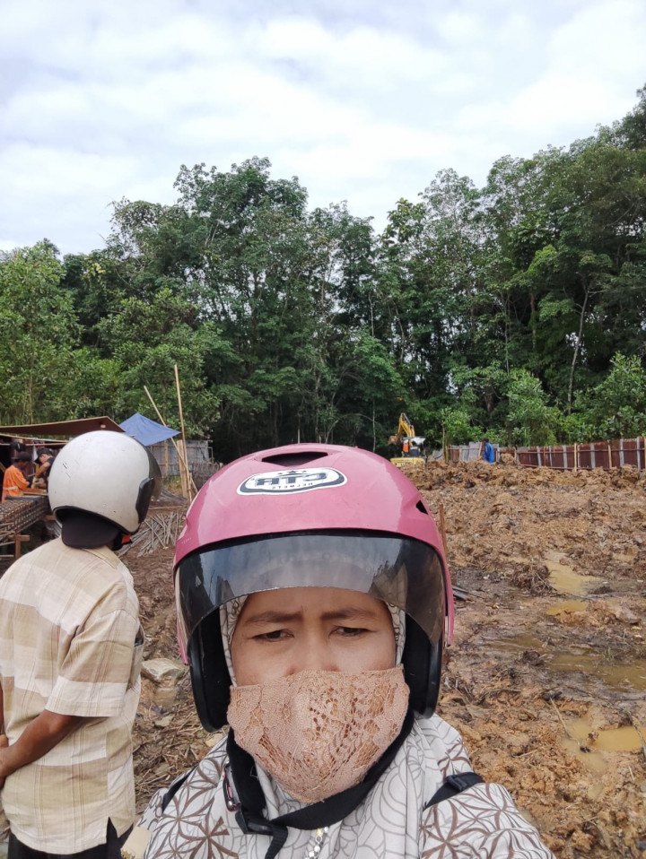 Kegiatan Monitoring Pembangunan Kantor Kelurahan Gunung Panjang di Jl.APT Pranoto