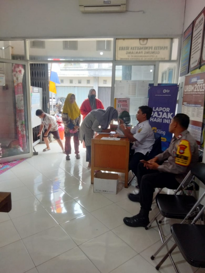 PEMBAGIAN BERAS DARI BADAN PANGAN NASIONAL
