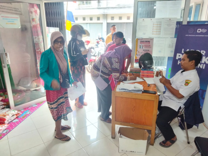 PEMBAGIAN BERAS DARI BADAN PANGAN NASIONAL