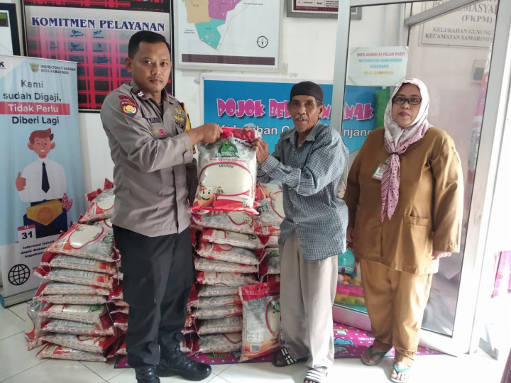 PEMBAGIAN BERAS DARI BADAN PANGAN NASIONAL