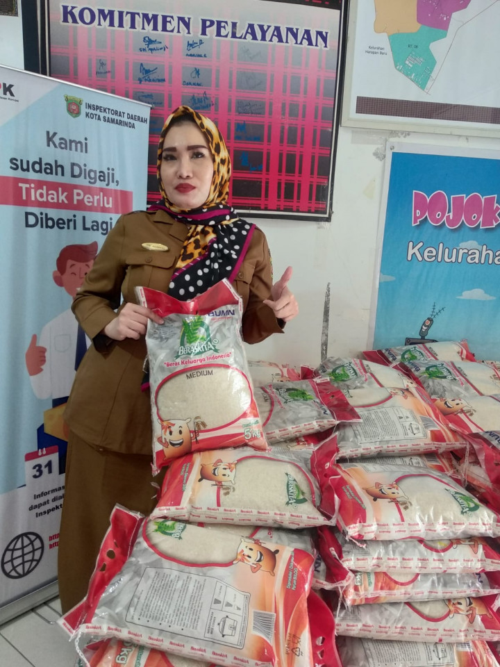 PEMBAGIAN BERAS DARI BADAN PANGAN NASIONAL