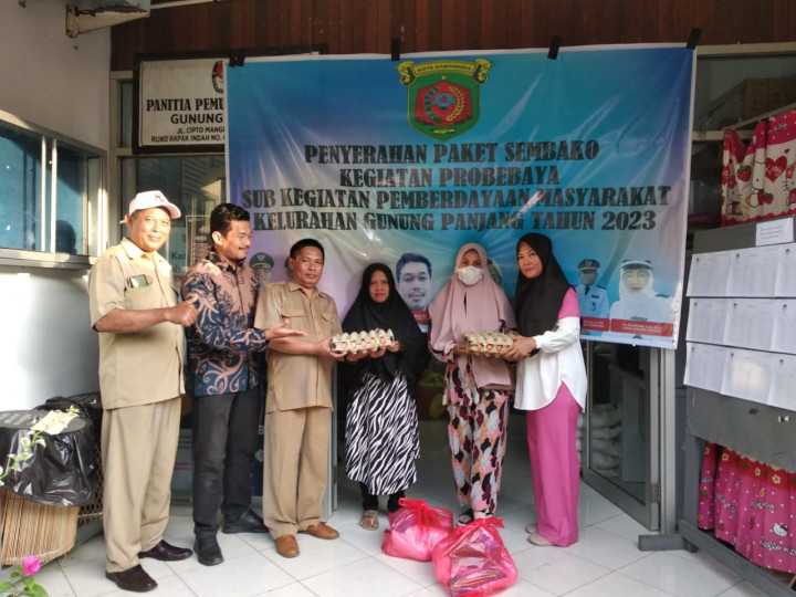 PEMBAGIAN SEMBAKO DARI PROBEBAYA