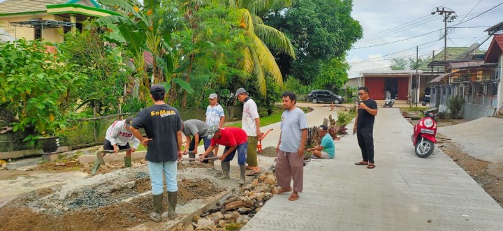 Gotong Royong RT. 01 Tahun 2024