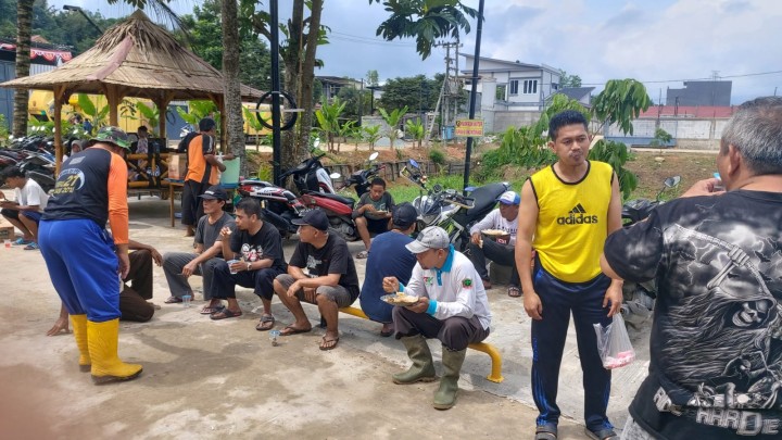 Gotong Royong RT. 03 Tahun 2024