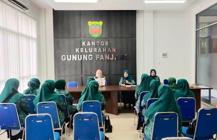 Pertemuan dan Rapat Rutin Bulanan PKK Tahun 2024