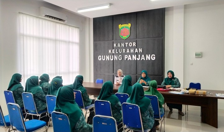 Pertemuan dan Rapat Rutin Bulanan PKK Tahun 2024