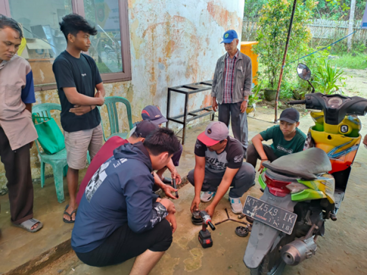 Kegiatan Pelatihan Perbaikan Kendaraan Probebaya
