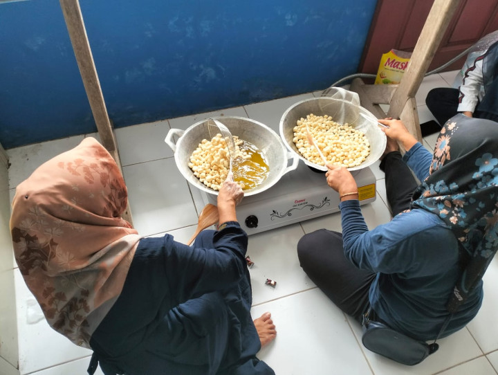 Pelatihan Pembuatan Amplang Tahun 2023