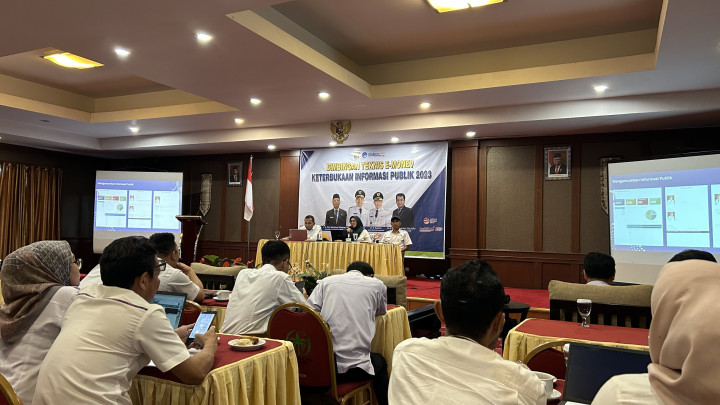 E-MONEV KETERBUKAAN PUBLIK