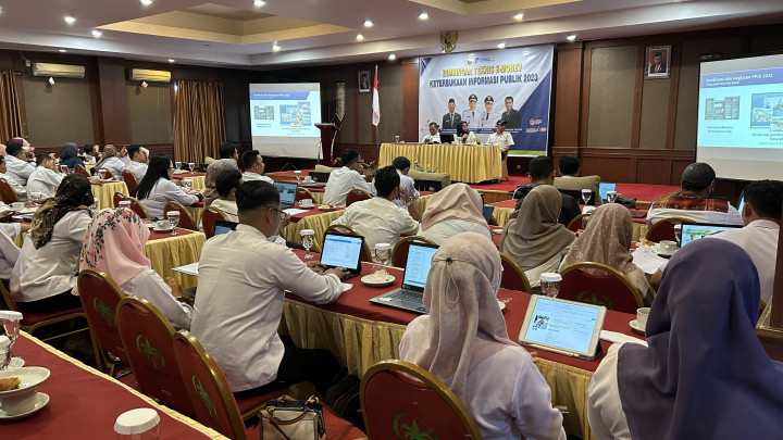 E-MONEV KETERBUKAAN PUBLIK