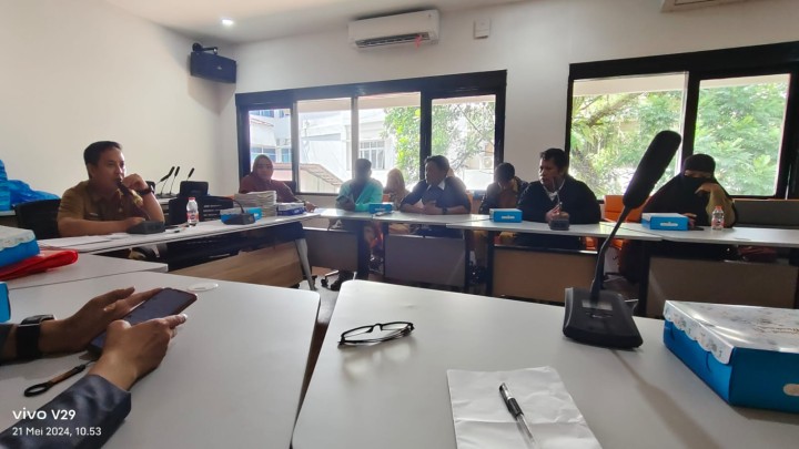 Ijin Melaporkan 5/21/2024 Rapat, PBB. Buku. 4,5. Di BAPENDA.