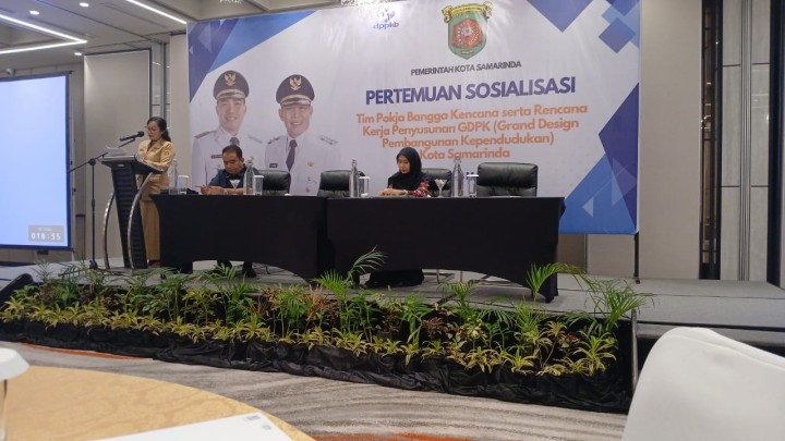 Ijin Melaporkan 5/13/2024 kegiatan DPPKB pertemuan sosialisasi Tim pokja Bangga Kencana dan Paparan Kerja Penyusunan GDPK ( Grand Design Pembangunan Kependudukan ) Kota Samarinda