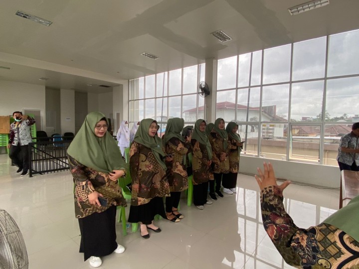 Ijin melaporkan 6/6/2024 Kegiatan seminar memperingati Hari keluarga Nasional bersama Bpk Walikota dan ketua Tim TP.PKK kota smd ibu Hj.Rinda Andi harun