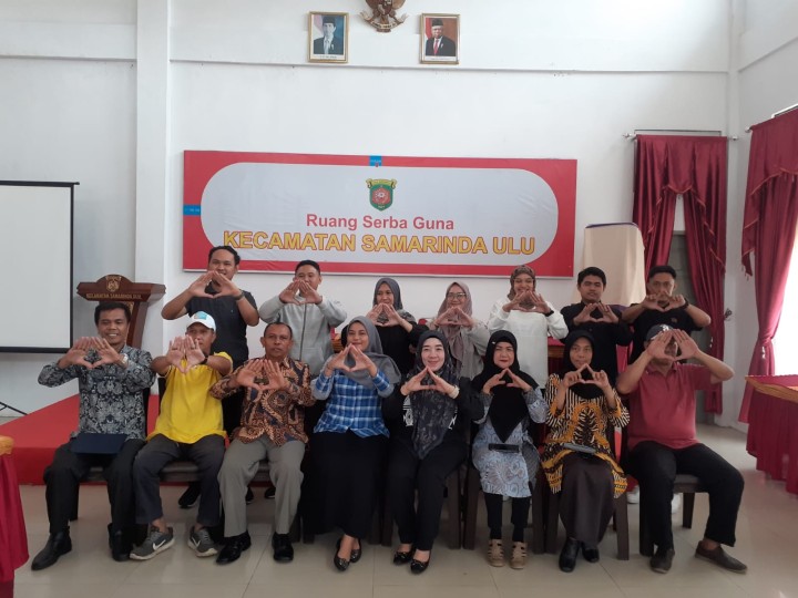 Ijin melaporkan 7/6/2024 Kegiatan Lanjutan Bimtek Aplikasi Srikandi dari Dinas Perpustakaan dan Arsip Kota Samarinda di Aula Kecamatan Samarinda Ulu