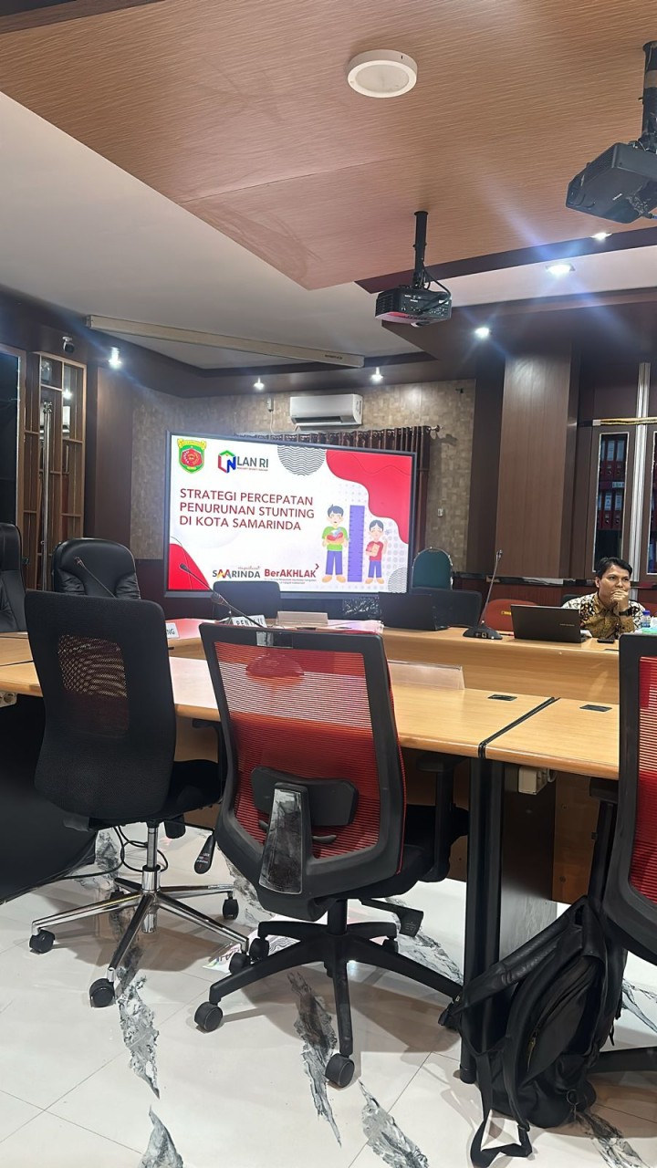 Ijin melaporkan 12/6/2024 Kasi Kesra Menghadiri rapat Strategi Percepatan Penurunan Stunting Di Kota Samarinda Tempat Di Bapeddalitbang