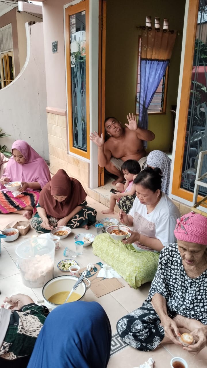 Gotong Royong RT Kelurahan Jawa : Tanggal 23/6/2024 (Minggu) : RT. 02√, 08 (GRM)√, 09 (GRM)√, 10 (GRM)√, 11 (GRM)√, 14 (GRM)√, 15 (GRM)√, 17 (GRM)√, 19 (22/6)√, 20√, 23√, 24√, 25√, 32√, 33√, dan 38 (22/6)√
