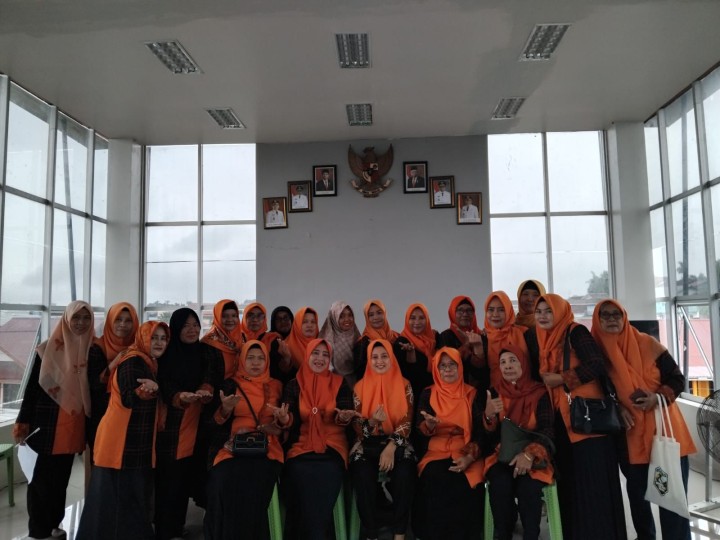 Ijin melaporkan 09/07/2024 Kegiatan pertemuan rutin PKK Kelurahan Jawa Kecamatan Samarinda Ulu