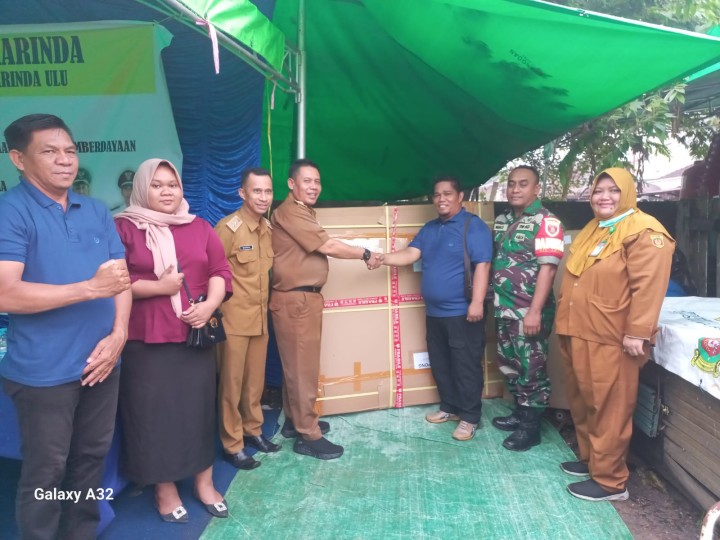Ijin melaporkan  Kelurahan Jawa 09/07/2024 Penyerahan Probebaya 2024 Alat Sapras dan pemberdayaan 10 RT  Pokmas PMB Peradaban Mandiri Bersinar,  Bersama ; - Ketua TWAP - camat Samarinda ulu  - Lurah Jawa dan jajaran  - Babinsa - ketua PoKmas dan Anggota  - 10 RT dan perwakilan warga penerima Probebaya  - pedamping Probebaya Kel jawa 