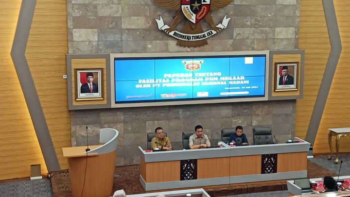 Ijin melaporkan 23/07/2024 Rapat Paparan Fasilitas Program PNM MEKAR (Permodalan Oleh Nasionalisme Madani) Di Buka oleh Bapak Walikota Samarinda
