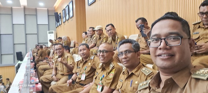 Ijin melaporkan 23/07/2024 Rapat Paparan Fasilitas Program PNM MEKAR (Permodalan Oleh Nasionalisme Madani) Di Buka oleh Bapak Walikota Samarinda